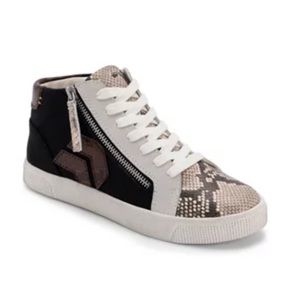Dolce Vita Zonya Sneaker